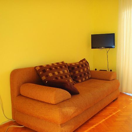 Apartments Roko Тисно Екстер'єр фото